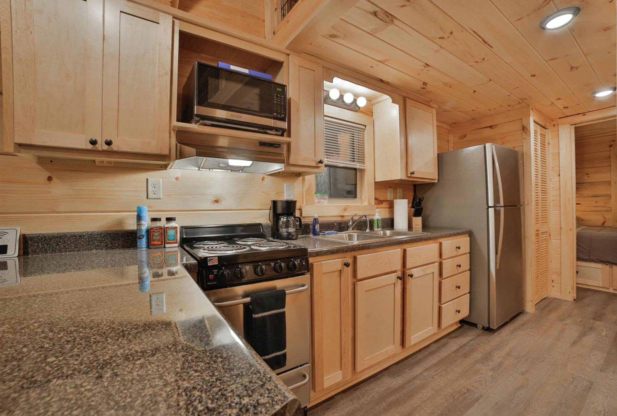 Ryon Tiny Home Cabin City-Side Rustic Retreat تشاتانوغا المظهر الخارجي الصورة